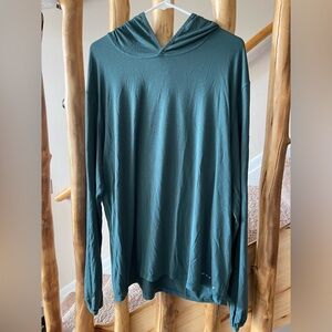 Free Fly women’s XXL hooded bamboo top. As new condition.